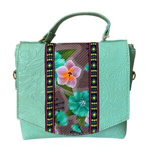 Tooled with tapestry embroidery versatile 3 in 1 messenger handbag in mint women